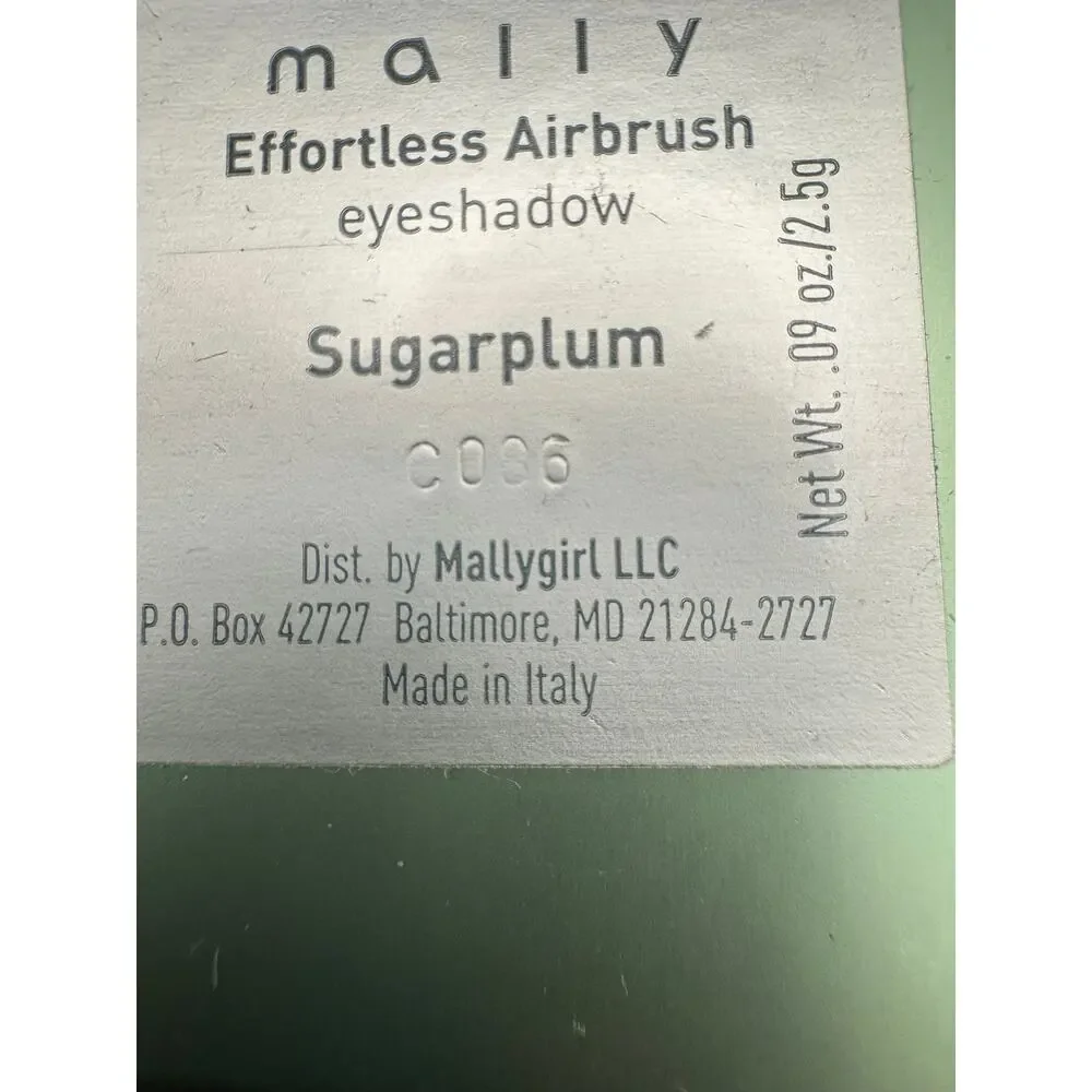 MALLY Beauty Effortless Airbrush Eyeshadow Shade Sugarplum 0.09 Oz / 2.5g NWB